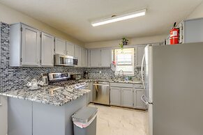 Powder Springs Getaway - Patio & Lake Access!