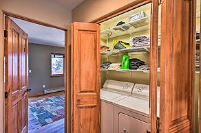 7984: Pet-friendly Townhome w/ Grill!