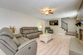 Memphis Vacation Rental - Walk to Graceland!