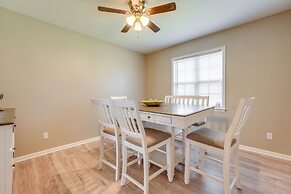 Memphis Vacation Rental - Walk to Graceland!