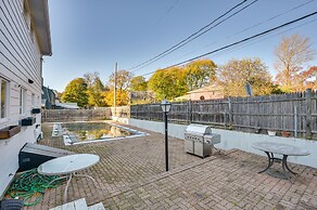 Pet-friendly Marblehead Home Near Preston Beach!