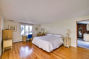 Pet-friendly Marblehead Home Near Preston Beach!
