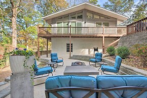 Peaceful Smyrna Home w/ Wood-burning Fire Pit
