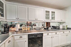 Serene Sky Valley Family Chalet w/ Fireplace