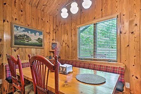 Serene Sky Valley Family Chalet w/ Fireplace