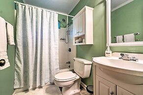 Serene Sky Valley Family Chalet w/ Fireplace