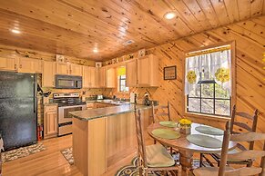 Cozy Hiawassee Cabin w/ Fire Pit & Mtn Views!