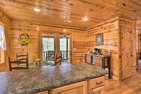 Cozy Hiawassee Cabin w/ Fire Pit & Mtn Views!