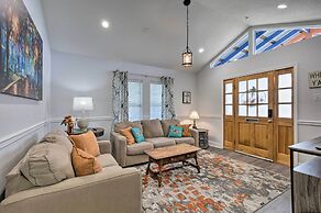 Downtown Ocean Springs Duplex w/ A/C 1 Mi to Beach