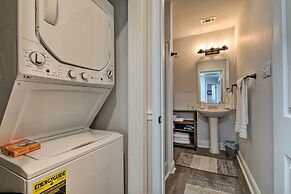 Downtown Ocean Springs Duplex w/ A/C 1 Mi to Beach