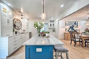 Walk to Dtwn Alpharetta: Modern Home w/ Fire Pit