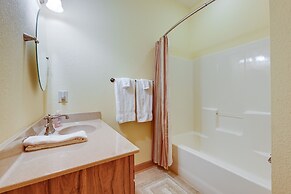 Hiawassee Vacation Rental: 1 Mi to Lake Chatuge!