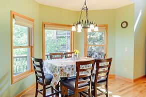 Hiawassee Vacation Rental: 1 Mi to Lake Chatuge!