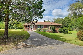 Pet Friendly Home w/ Hot Tub, Patio & Game Room!