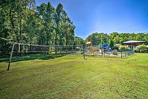 Scenic Talking Rock Creek Resort Home w/ Hot Tub