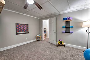 Rural Dallas Gem w/ Hot Tub, Sauna + Fire Pit!