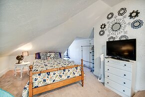 Hampton Sanctuary w/ Fire Pit & Fenced Yard!