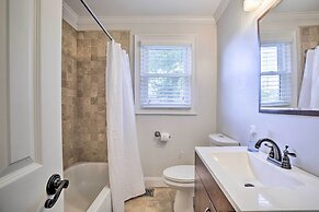 Contemporary Athens Home < 2 Miles to Uga!