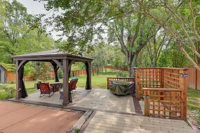 Old Hickory Hideout: Charming Apt w/ Deck!