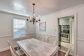 Walk to Broad St: Central Thomasville Condo