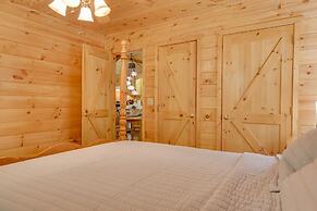 Secluded Cross Creek Cabin w/ Deck & Fire Pit!