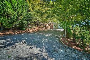 Eclectic Ranger Home w/ Mtn Views + Hot Tub!