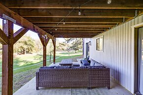 Groveland Home w/ Deck: 2 Mi to Pine Mountain Lake