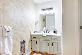 Groveland Home w/ Deck: 2 Mi to Pine Mountain Lake