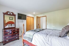 Groveland Home w/ Deck: 2 Mi to Pine Mountain Lake