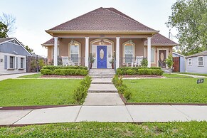 5 Mi to Bourbon Street: Nola Home w/ Fenced Yard!