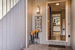 Hilltop Marietta Apt w/ Custom Design & Decor!