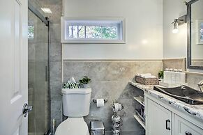 Hilltop Marietta Apt w/ Custom Design & Decor!