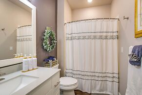 Modern South Pier Condo on Sheboygan River!