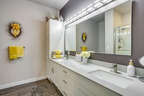 Modern South Pier Condo on Sheboygan River!