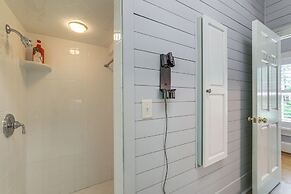 Buford Mansion w/ Pool ~ 14 Mi to Lake Lanier