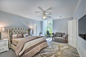 Buford Mansion w/ Pool ~ 14 Mi to Lake Lanier