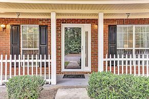 Soothing Savannah Townhome With Patio!