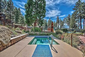 Hot Tub & Sauna Access: Tahoe Area Home