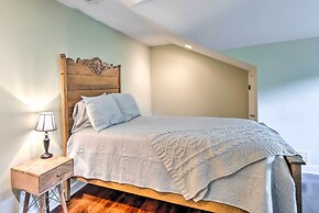 Cozy Riverside Dahlonega Home w/ Kayaks + Fire Pit
