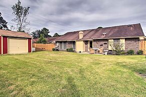 Savannah Escape ~ 11 Mi to Historic District!