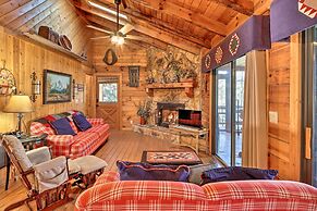 High Country Cabin w/ Fire Pit & Hot Tub!