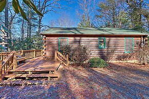 High Country Cabin w/ Fire Pit & Hot Tub!