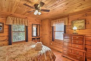 High Country Cabin w/ Fire Pit & Hot Tub!