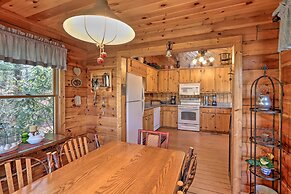 High Country Cabin w/ Fire Pit & Hot Tub!