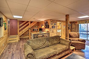 High Country Cabin w/ Fire Pit & Hot Tub!