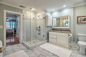 Elegant Savannah Hideaway w/ Private Garden