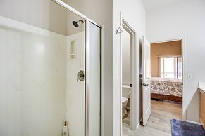 Tucson Condo Rental w/ Balcony + Mountain View!