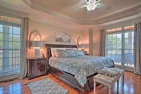 Beautiful Hiawassee Home w/ Mountain Views!