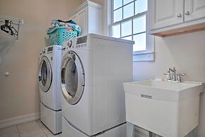 Beautiful Hiawassee Home w/ Mountain Views!