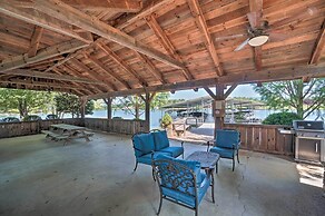 Beautiful Hiawassee Home w/ Mountain Views!